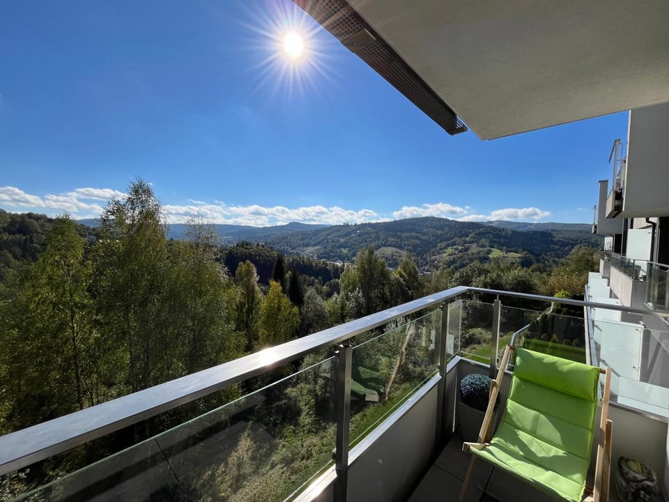 Day, Natural landscape, Balcony/Terrace