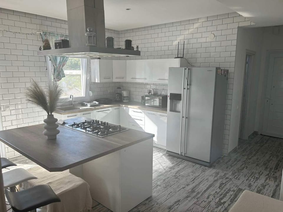 Flat in Makrygialos Apartment in Decentralized Administration of Macedonia and Thrace