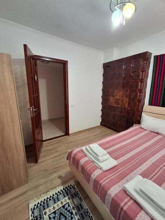 Pensiunea La Gura Cuptorului Bed and Breakfast in Moldova