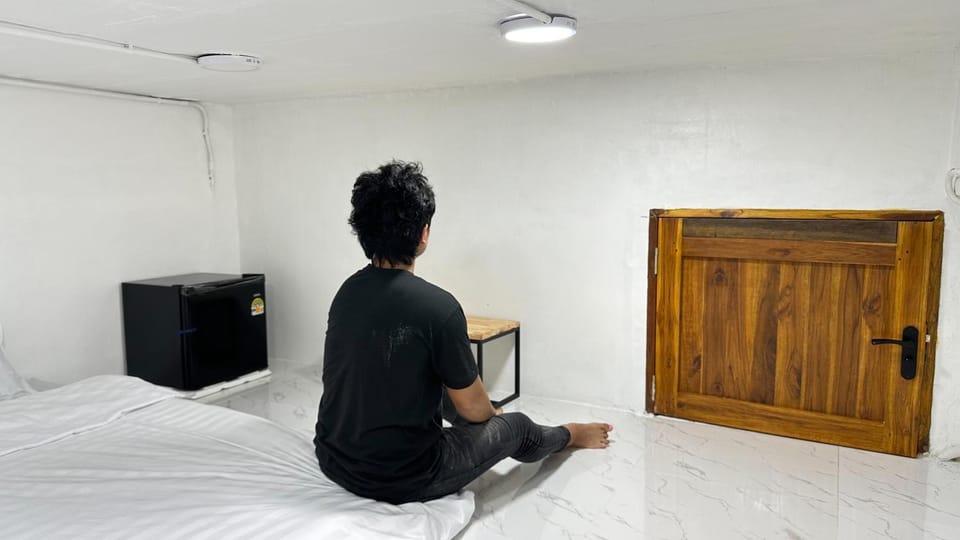 Megun capsule 150 cm Apartment in Bangkok