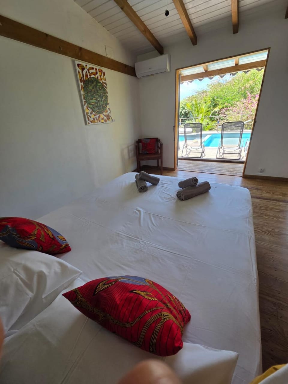 Bathroom, Bedroom, Pool view, air conditioner