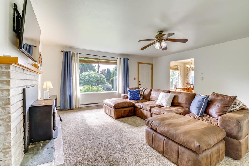 1 Mi to Snoqualmie River: Pet-Friendly Getaway House in Carnation