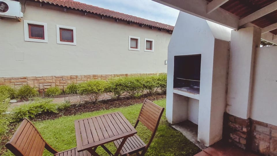 Patio, Garden view