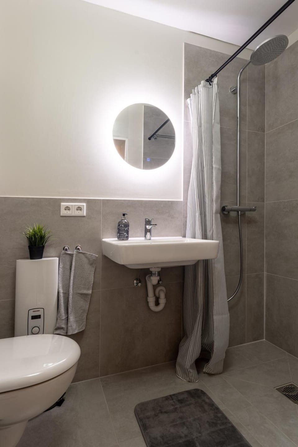 Shower, Bathroom