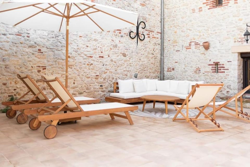 Patio, Balcony/Terrace, sunbed