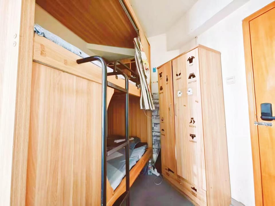 bunk bed