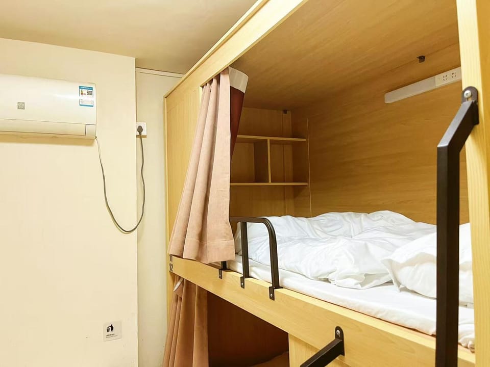 bunk bed