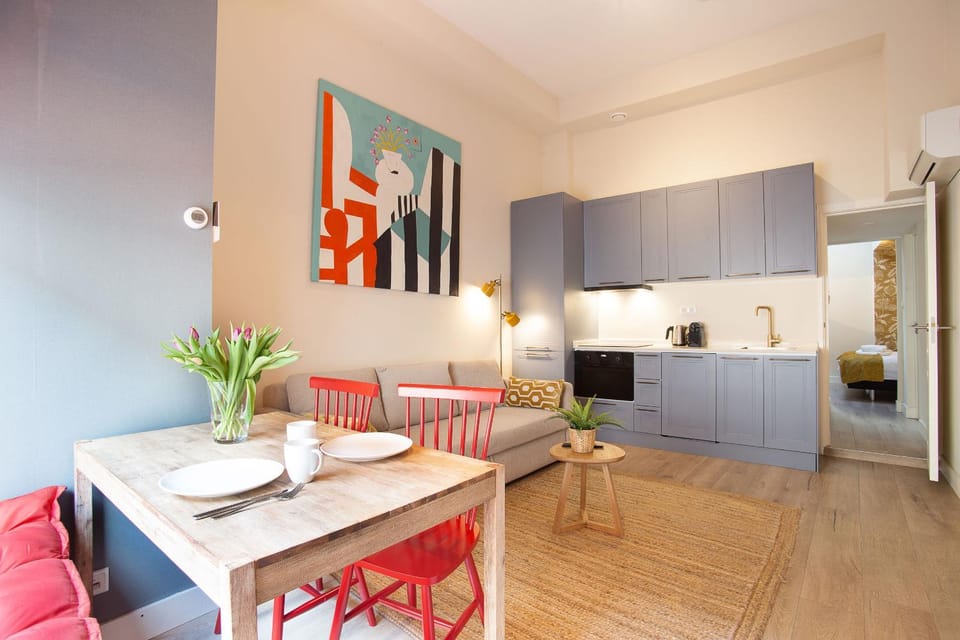 Kitchen or kitchenette, Living room, Dining area