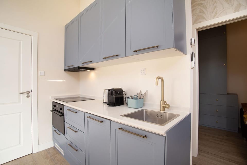 Coffee/tea facilities, Kitchen or kitchenette