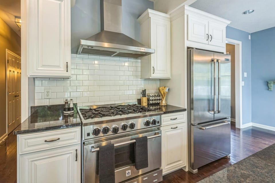 oven, stove, kitchen