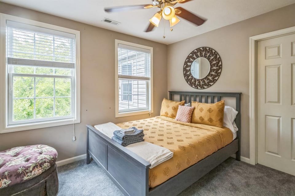 Bed, Bedroom