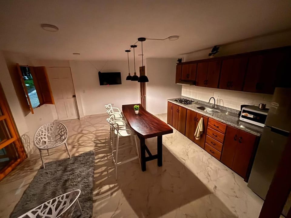 1Cálido y Amarillo Apartment in Antioquia