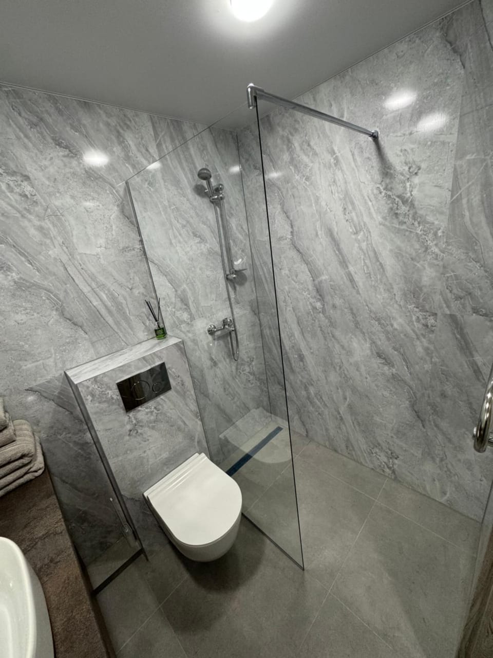 Shower, Bathroom