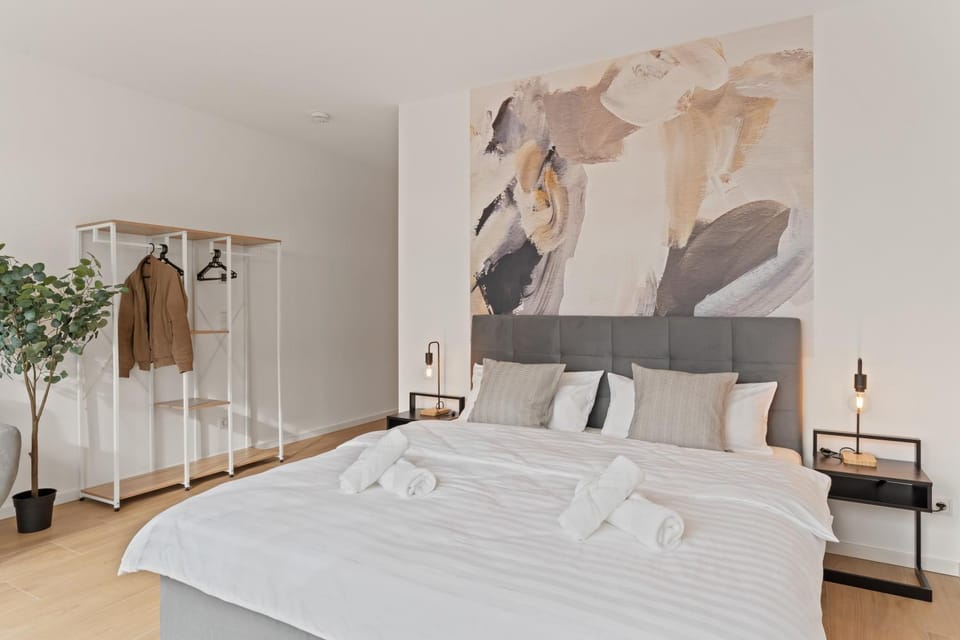 Bed, Photo of the whole room, Bedroom, towels, wardrobe