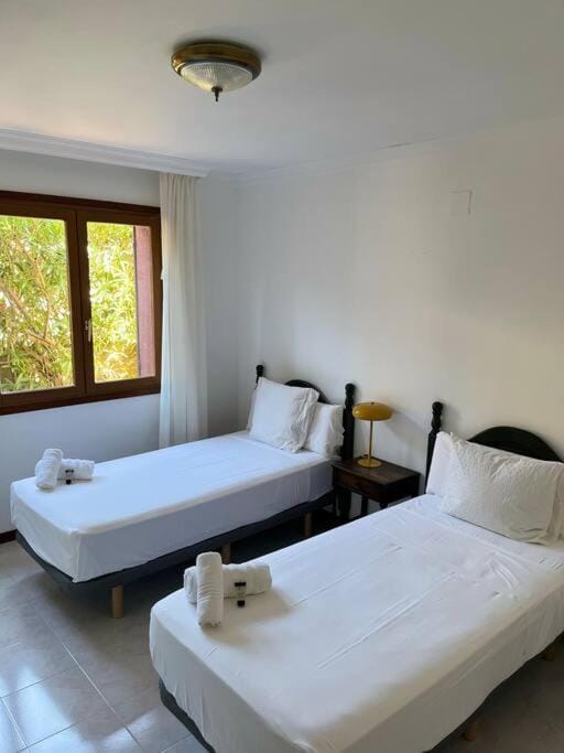 Amplia casa a 10 min de la playa House in Palafrugell