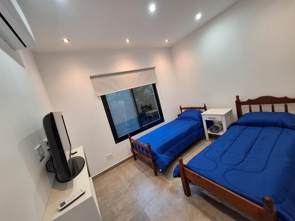 Bed, TV and multimedia, Bedroom, air conditioner