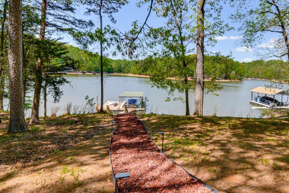 Lakefront Escape w/ Dock & Fire Pit: Sleeps 12 House in Lake Lanier