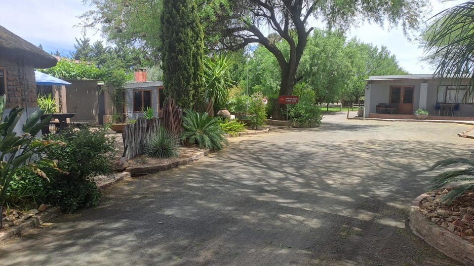 Property building, Garden, Garden view