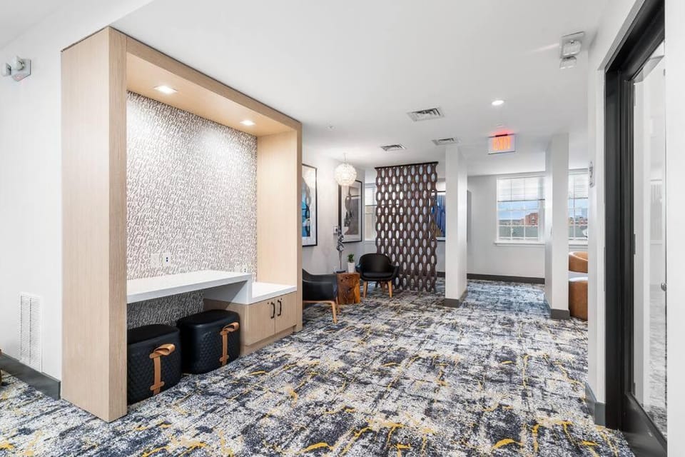 Jersey City's Best Enjoy Our Deluxe 1 Bedroom Condo Only 25 Minutes to NYC Apartment in Kearny