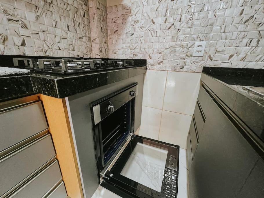 oven, stove