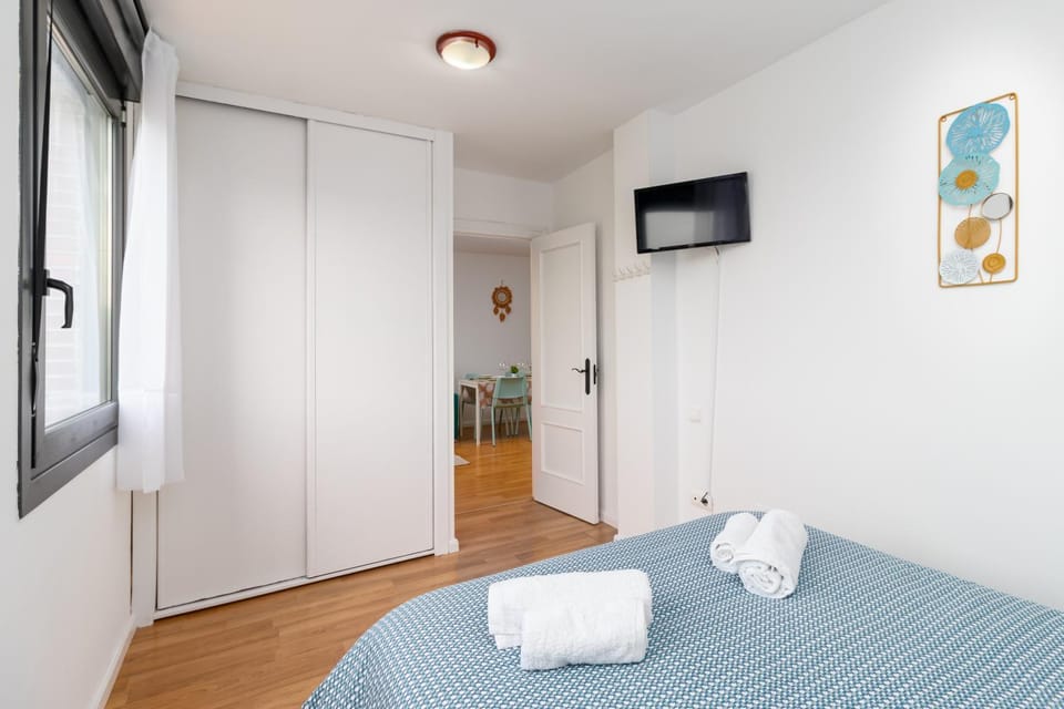 Bed, Decorative detail