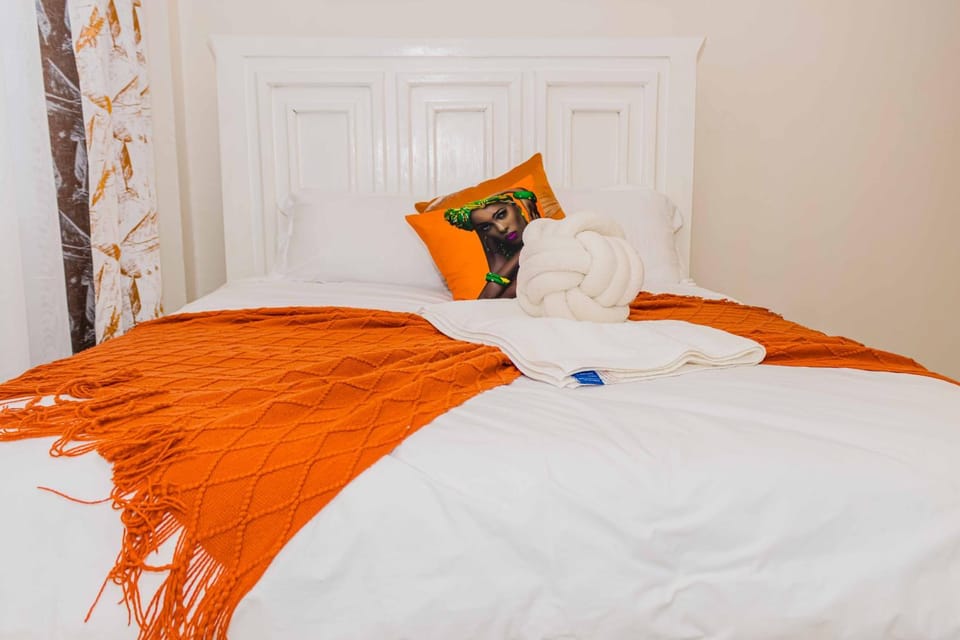 Bed, Decorative detail, Bedroom
