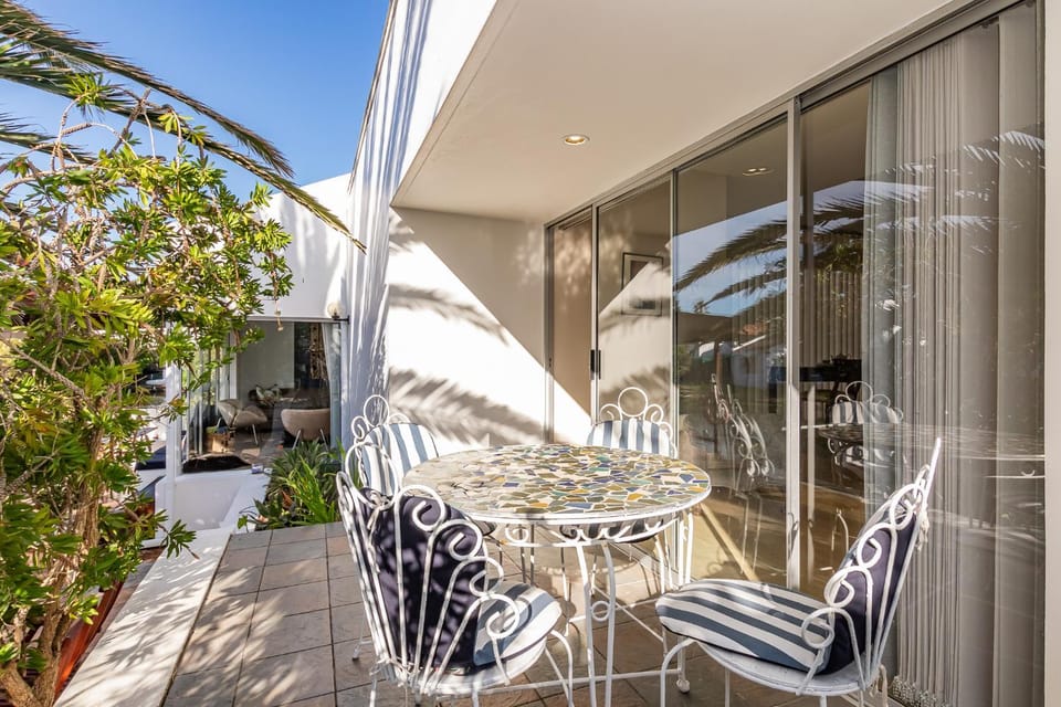 Patio, View (from property/room), Balcony/Terrace, Seating area