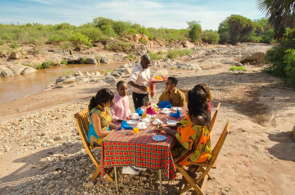 Lounge or bar, Animals, River view, Area and facilities, Swimming pool, Breakfast, Buffet breakfast, Non alcoholic drinks
