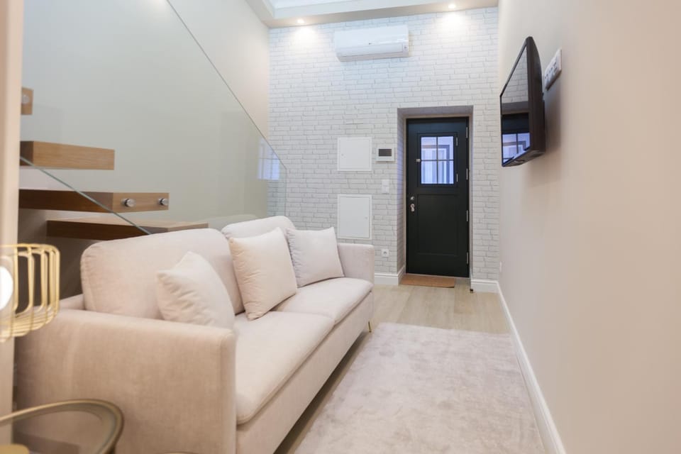 FLH Campo Ourique Chic Mezzanine Apartment in Lisbon