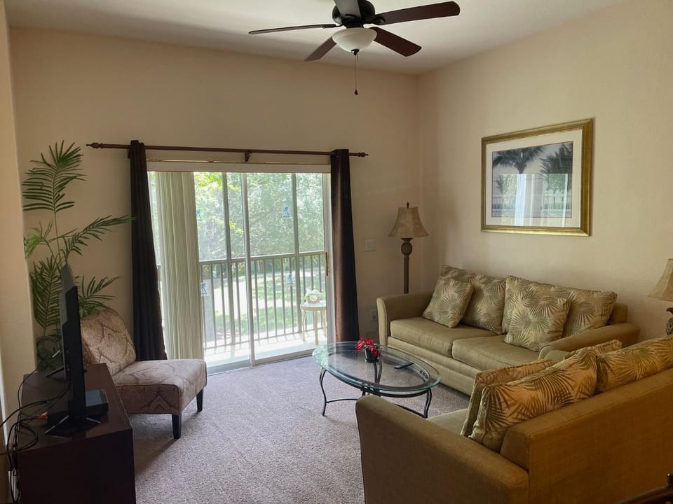 Bahama Bay Resort Disney 3 Bedroom No Fees Villa in Four Corners