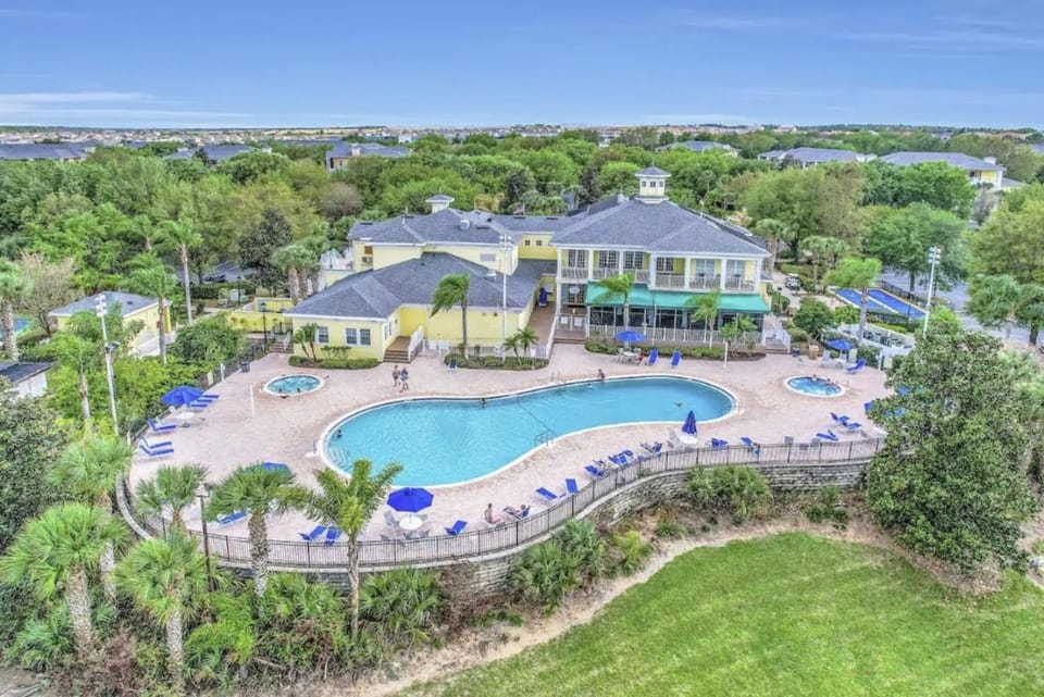 Bahama Bay Resort Disney 3 Bedroom No Fees Villa in Four Corners