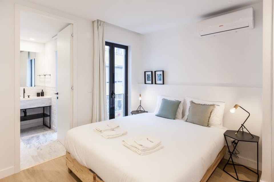 FLH Alameda Studio lll Apartment in Lisbon