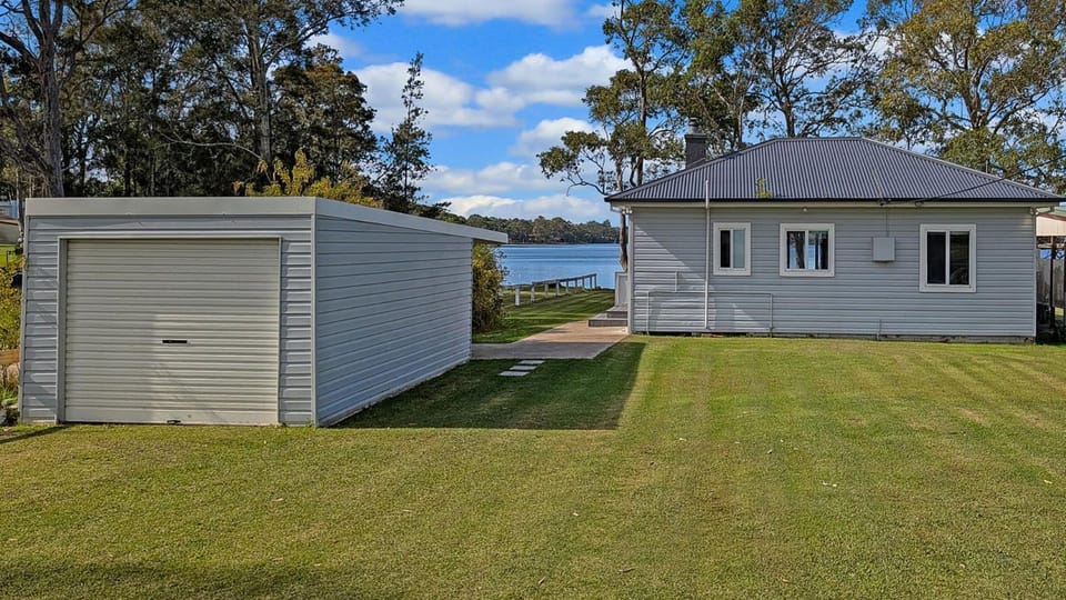 Billyz Basin by Experience Jervis Bay House in Saint Georges Basin