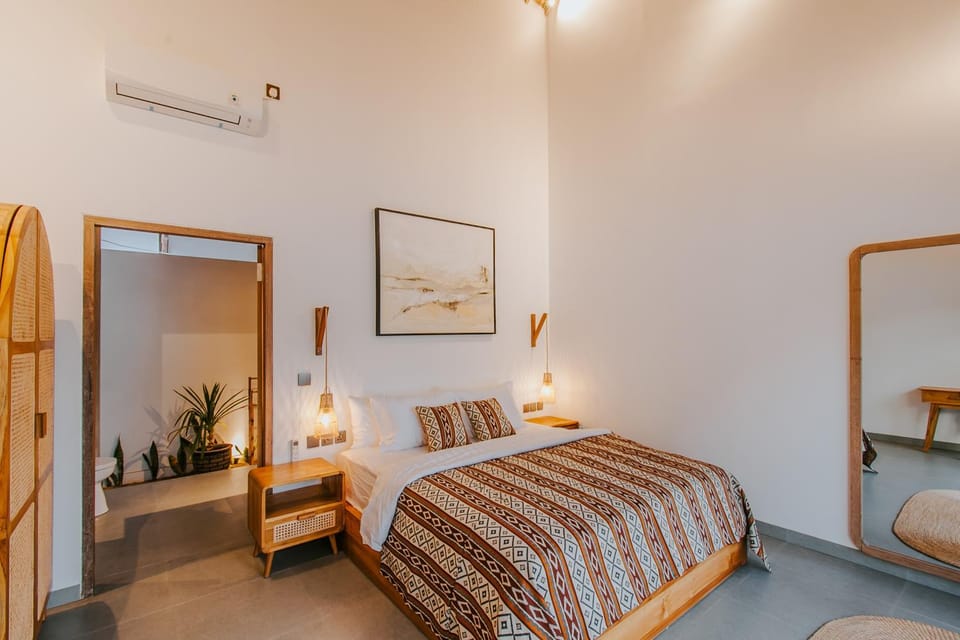 Bed, Bedroom, air conditioner
