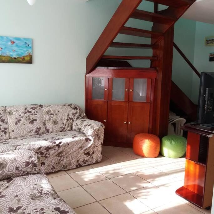 Casa em Condomínio na praia martim de sá House in Caraguatatuba