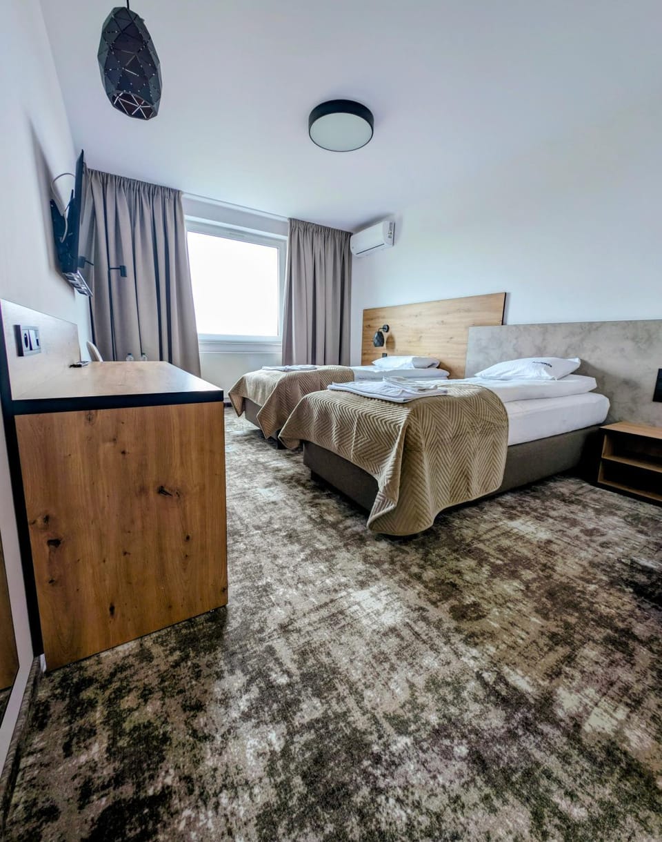Bed, TV and multimedia
