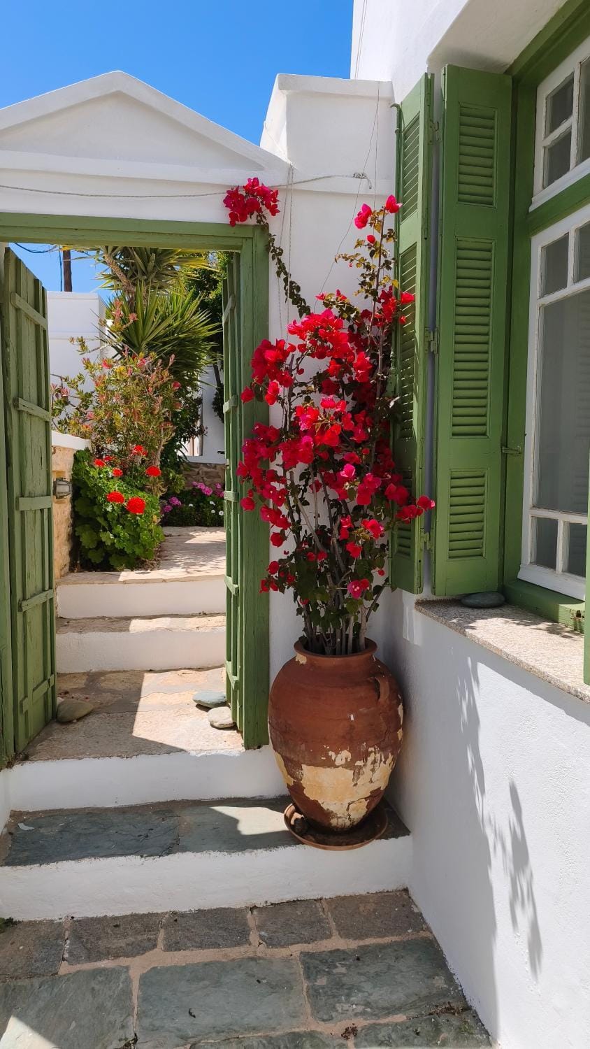 Matsas Mansions House in Folegandros Municipality