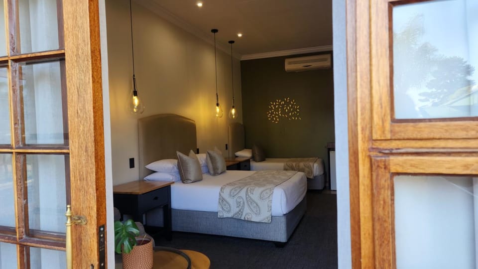 Bedroom, Family