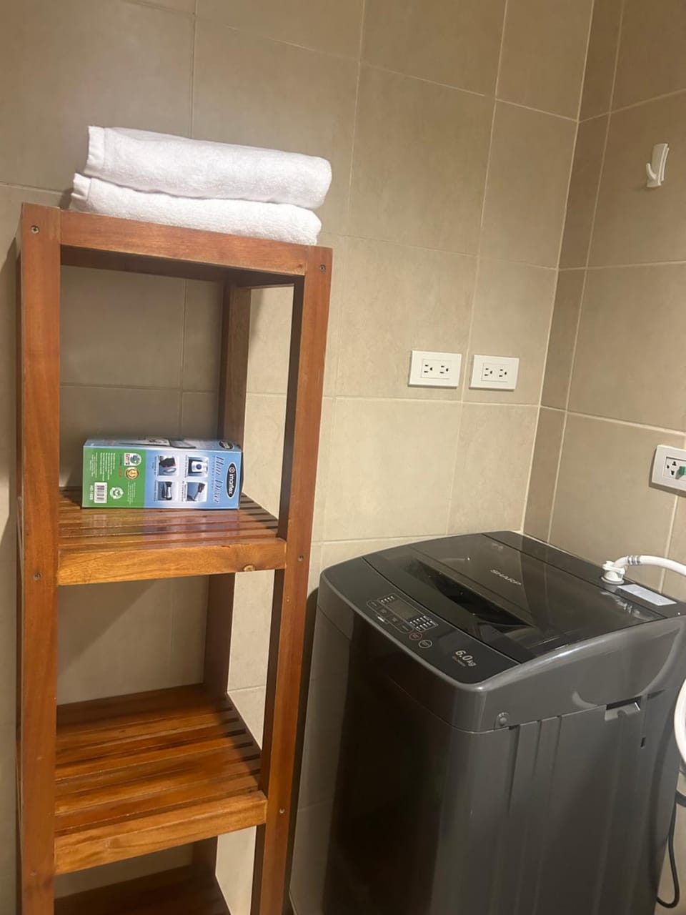 20C Staycation away from home Apartment hotel in Pasay