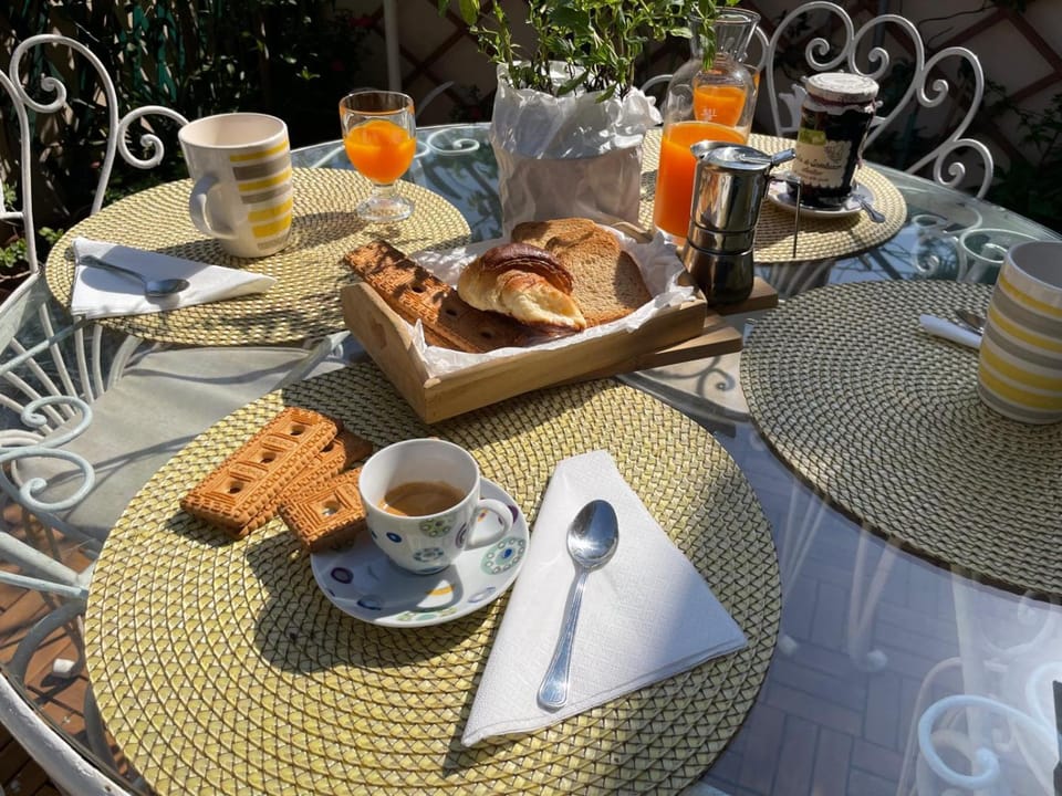 Coffee/tea facilities, Balcony/Terrace