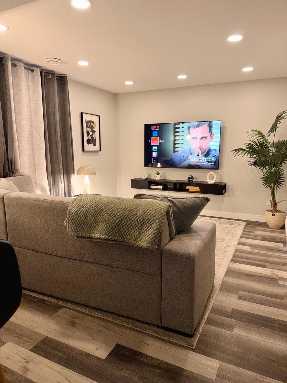 Superhost suite 2 bedroom Apartment in Calgary