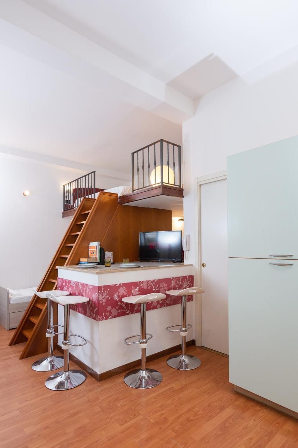 Kitchen or kitchenette, Living room