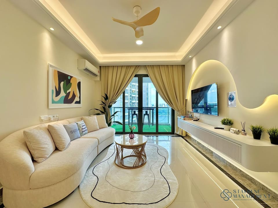 TV and multimedia, Balcony/Terrace, Living room, Seating area