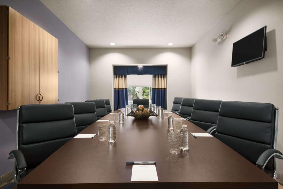On site, Meeting/conference room