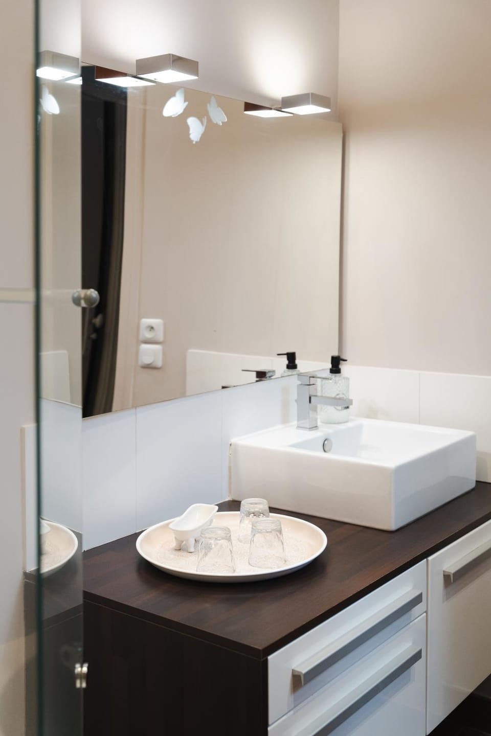 Le Henri II - 15 min du circuit, arrivées & départs autonomes Apartment in Le Mans