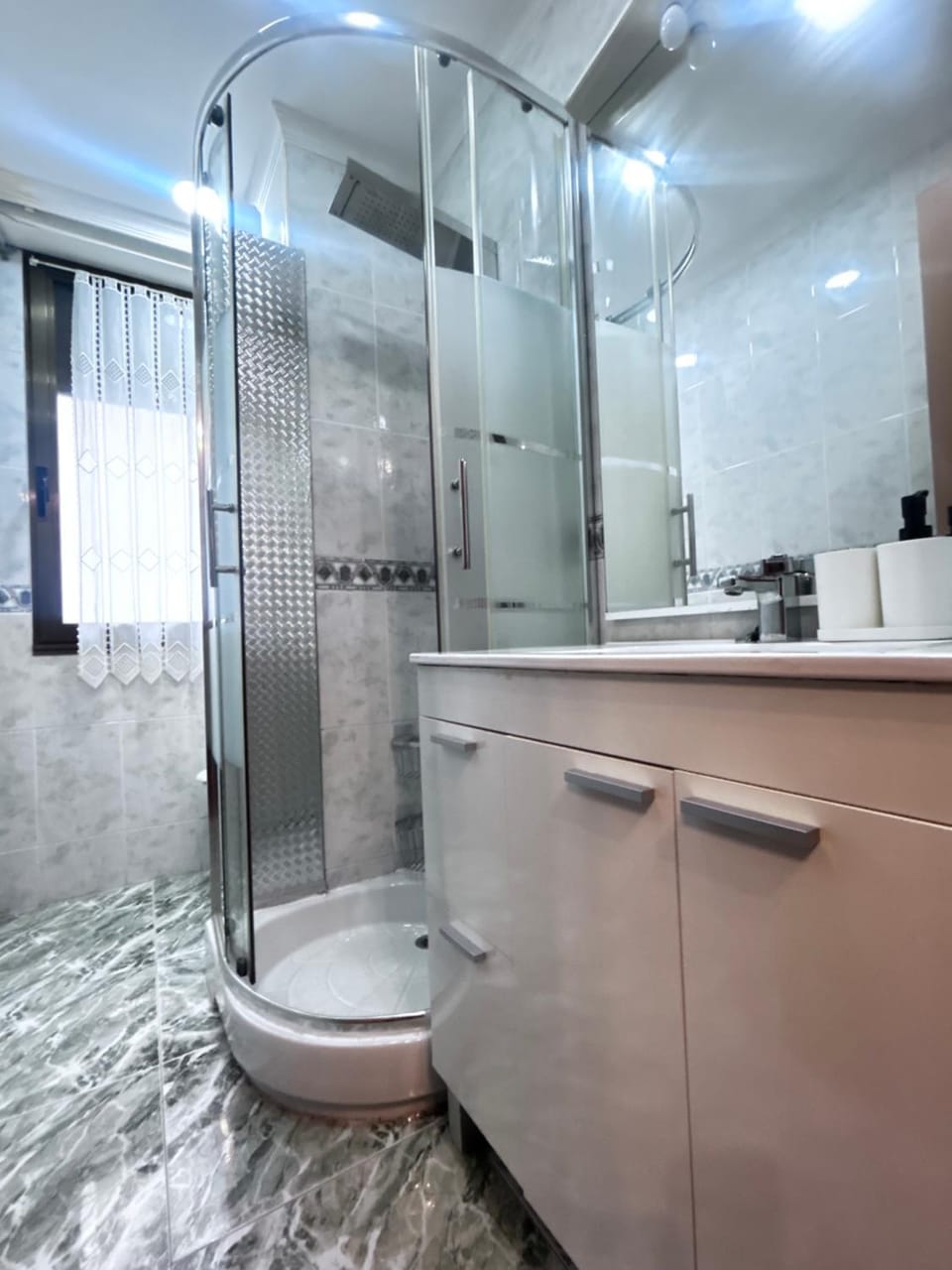 Centrico tu hogar en Bilbao Apartment in Barakaldo