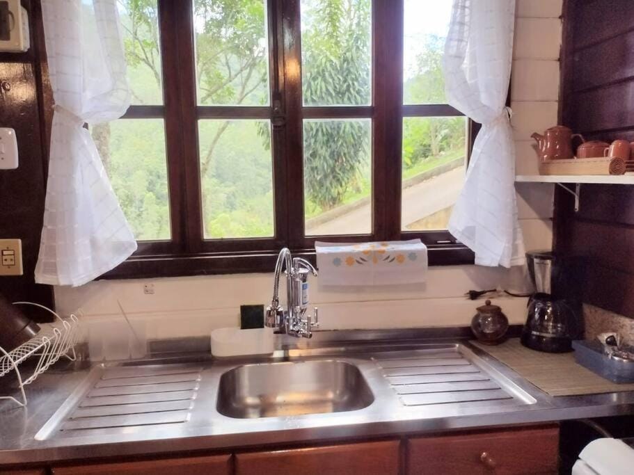 Cabana Alto da Colina House in Nova Friburgo