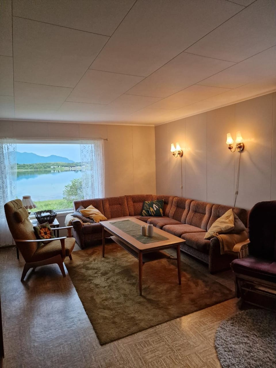 View (from property/room), Living room, Seating area