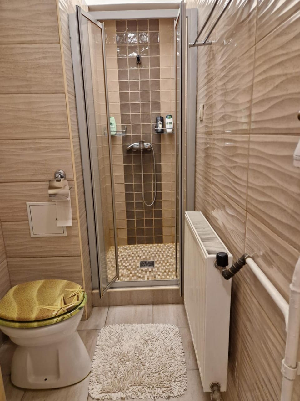 Alex Apartman free garage 150mts Apartment in Budapest