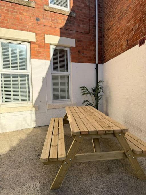 Park Apartment 1, close to Tynemouth Apartment in North Shields